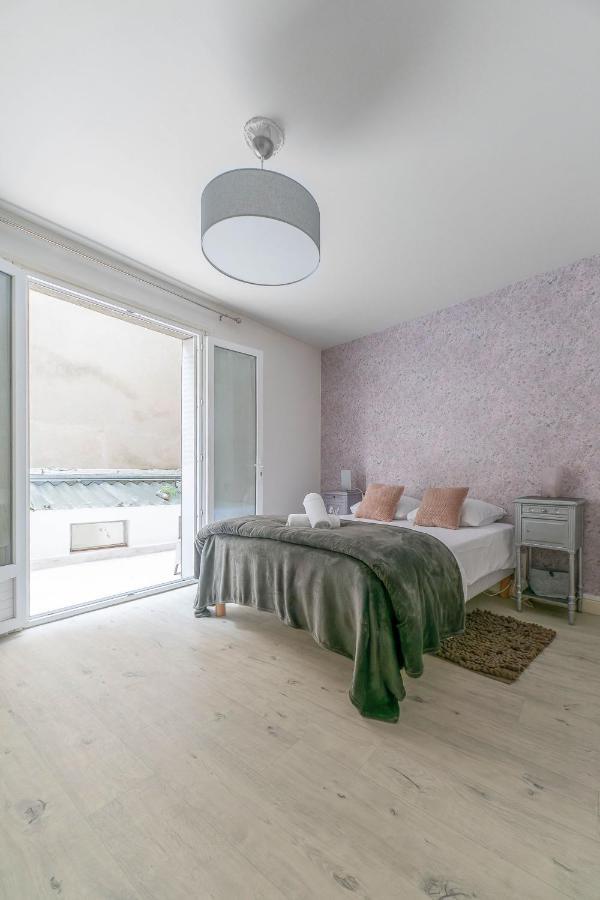 Le Dejoux - Appartement Avec Terrasse En Centre Ville Vichy Exterior foto