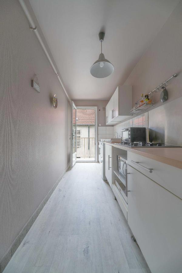 Le Dejoux - Appartement Avec Terrasse En Centre Ville Vichy Exterior foto