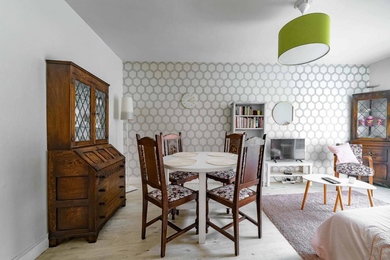 Le Dejoux - Appartement Avec Terrasse En Centre Ville Vichy Exterior foto