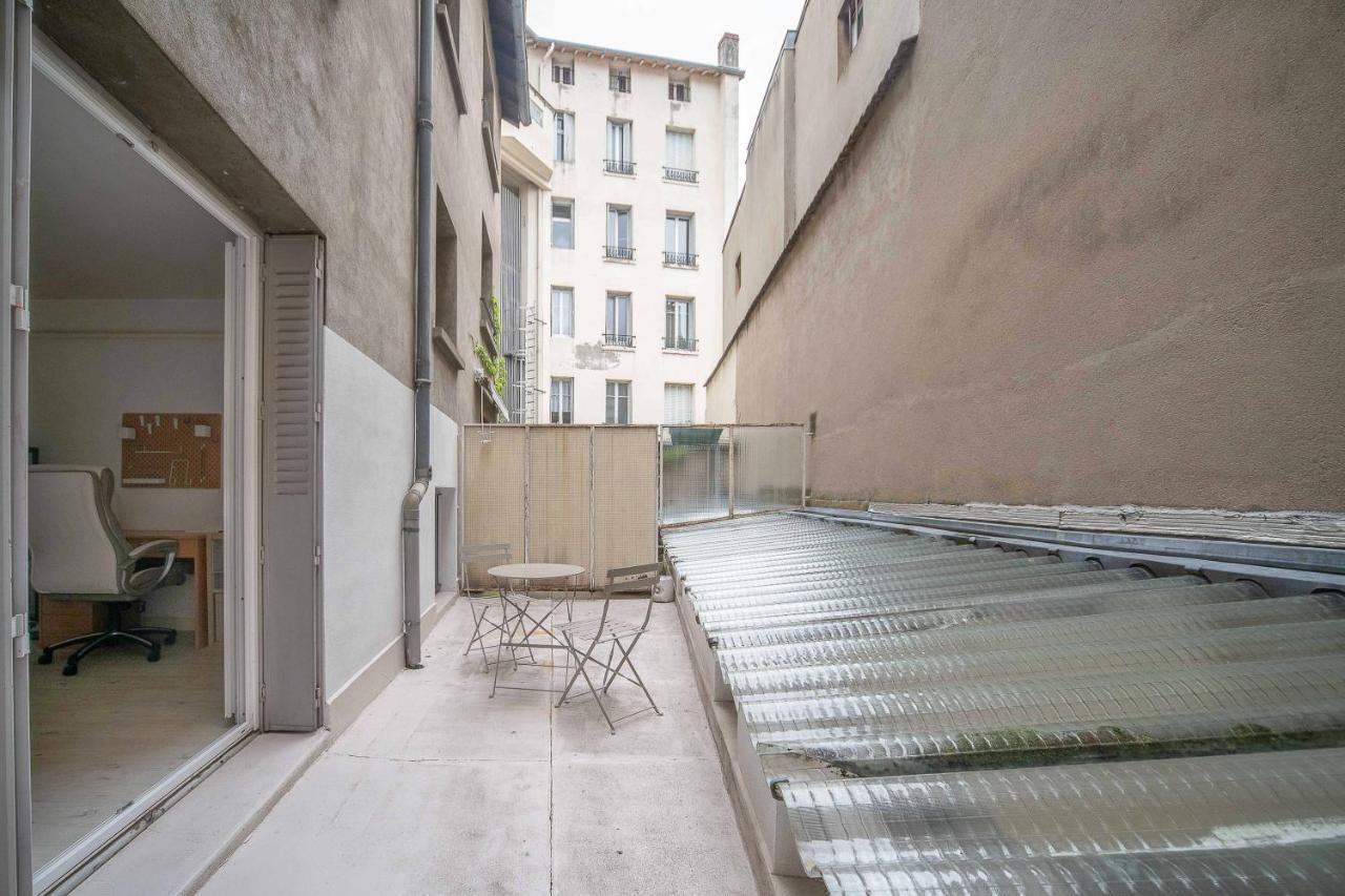 Le Dejoux - Appartement Avec Terrasse En Centre Ville Vichy Exterior foto