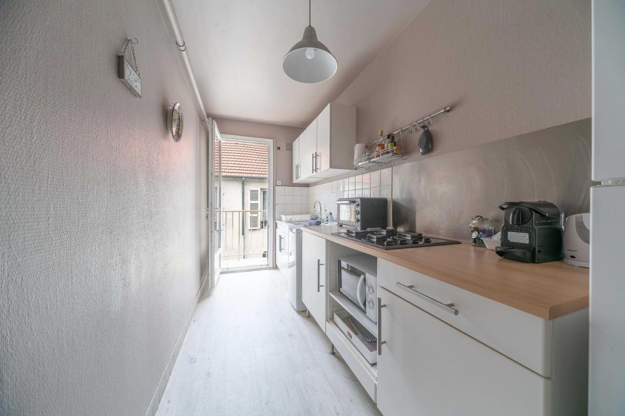 Le Dejoux - Appartement Avec Terrasse En Centre Ville Vichy Exterior foto